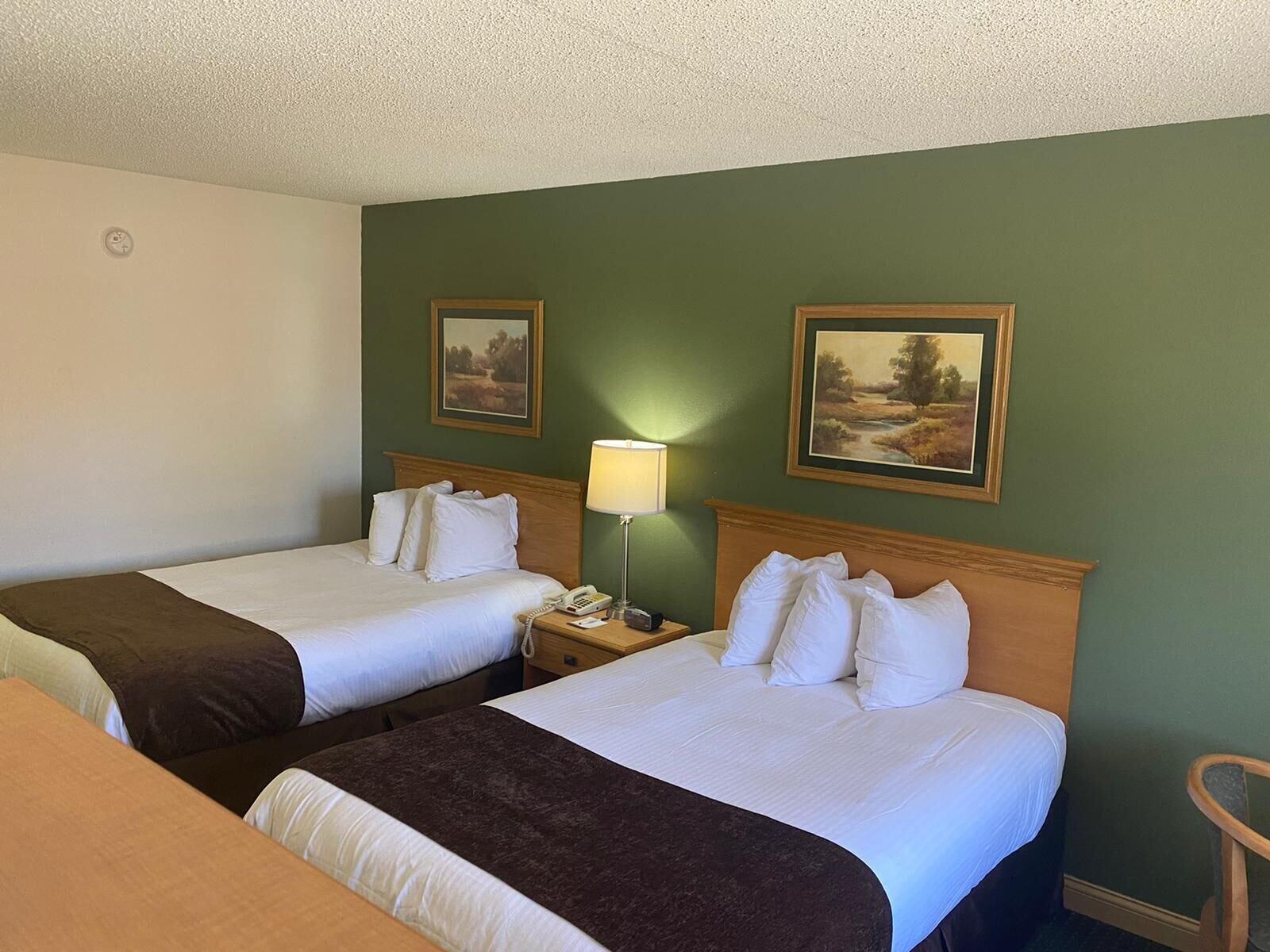 Baymont By Wyndham Robinson Hotel Exterior foto