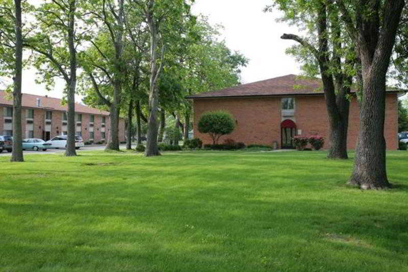 Baymont By Wyndham Robinson Hotel Exterior foto